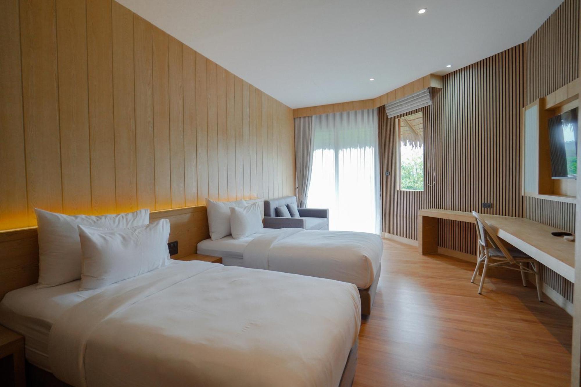 Le La Lake Resort And Spa Кенг-Крачан Экстерьер фото